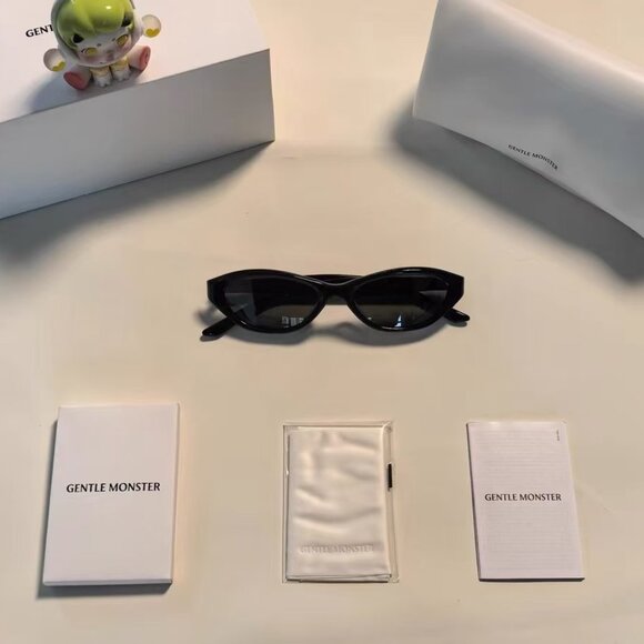 gentlemonster sunglasses - Picture 2 of 4